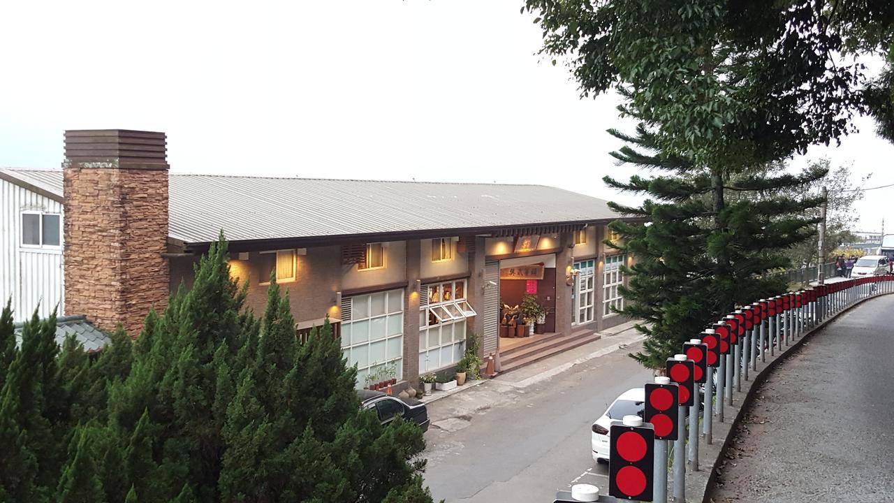Sun Fog Hotel Юйчі Екстер'єр фото